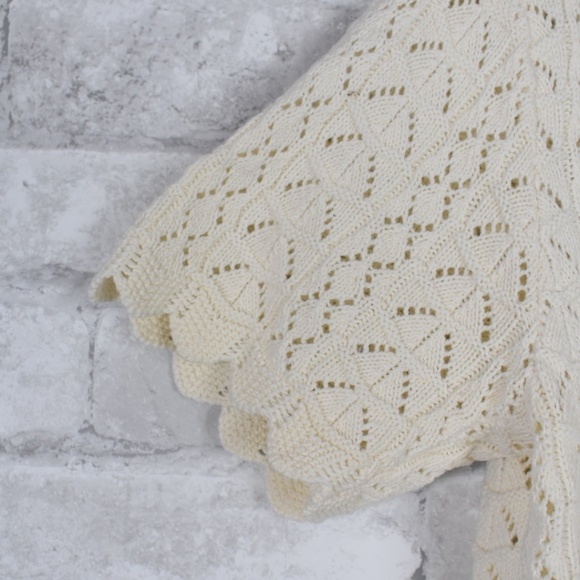 Vintage medium white knit cardigan womens sweater - Picture 7 of 7